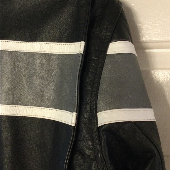 Men’s Genuine Leather Motorcycle Jacket Size 44 - Picture 4 of 9